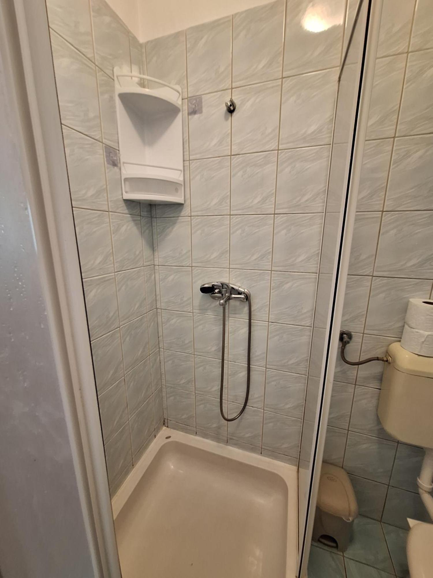 Kuca Za Odmor Coccoli Apartment Karlobag Ngoại thất bức ảnh